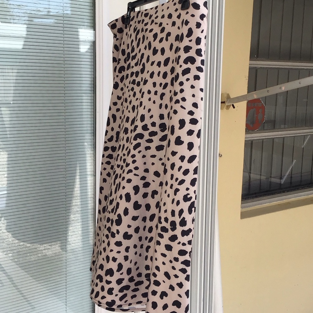 Leopard Print Midi Skirt in Gold and Black